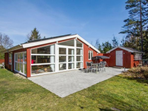 Holiday Home Alisia - 400m from the sea by Interhome, Hals